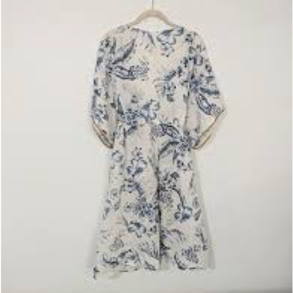 True Destinations Floral Kimono - Picture 4 of 9